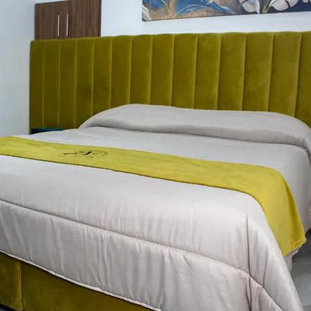 Bed & Breakfast Augustea Travel Frignano