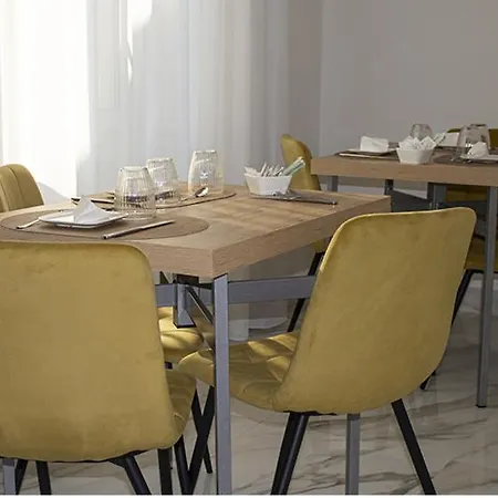 Augustea Travel 3*