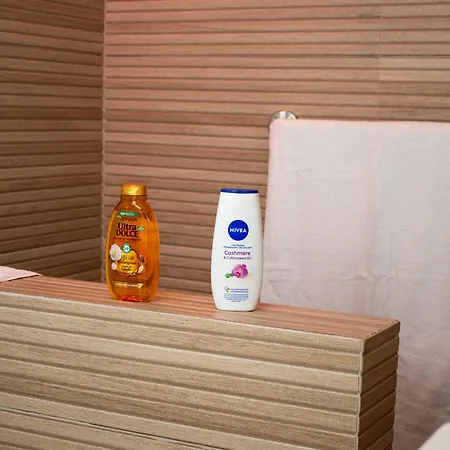 Bed & Breakfast Augustea Travel Frignano